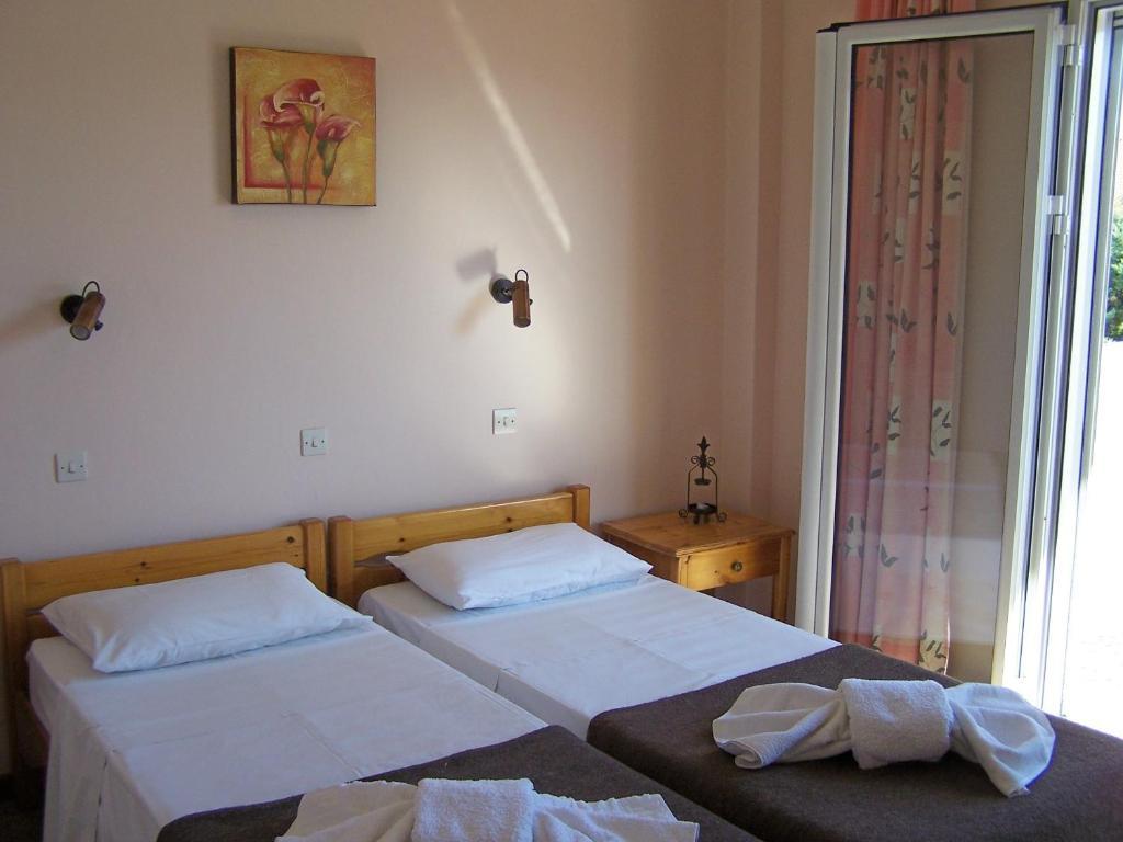 Hotel Karin & Nikos Ireo  Esterno foto