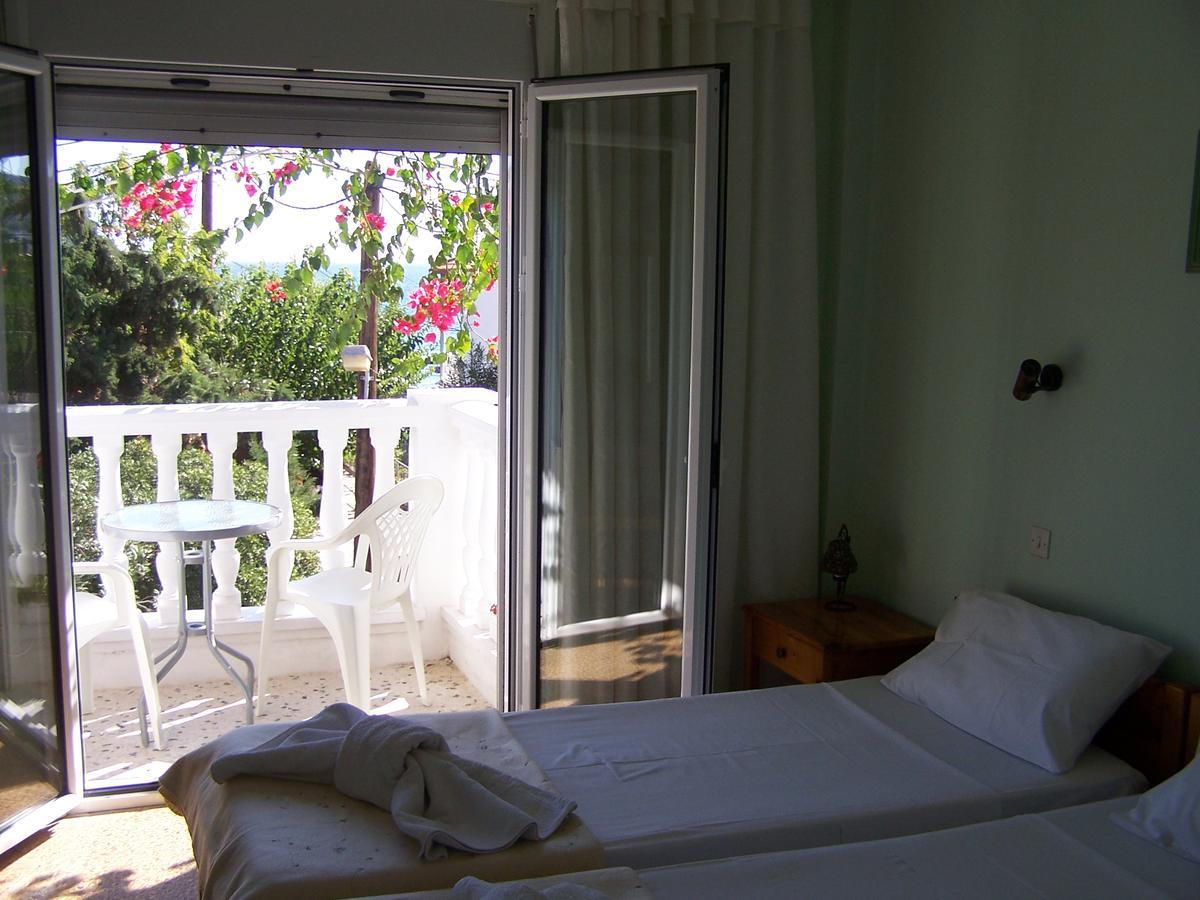 Hotel Karin & Nikos Ireo  Esterno foto